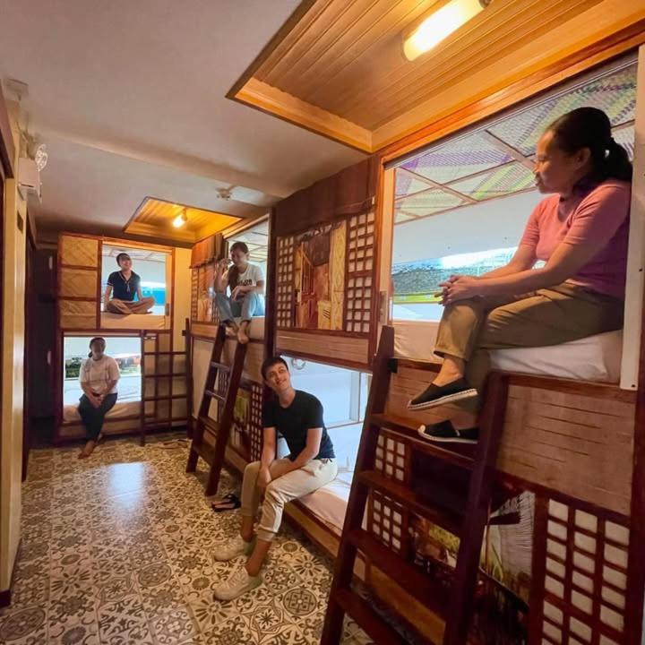 Balai Balai Capsule Hotel Cebu Extérieur photo